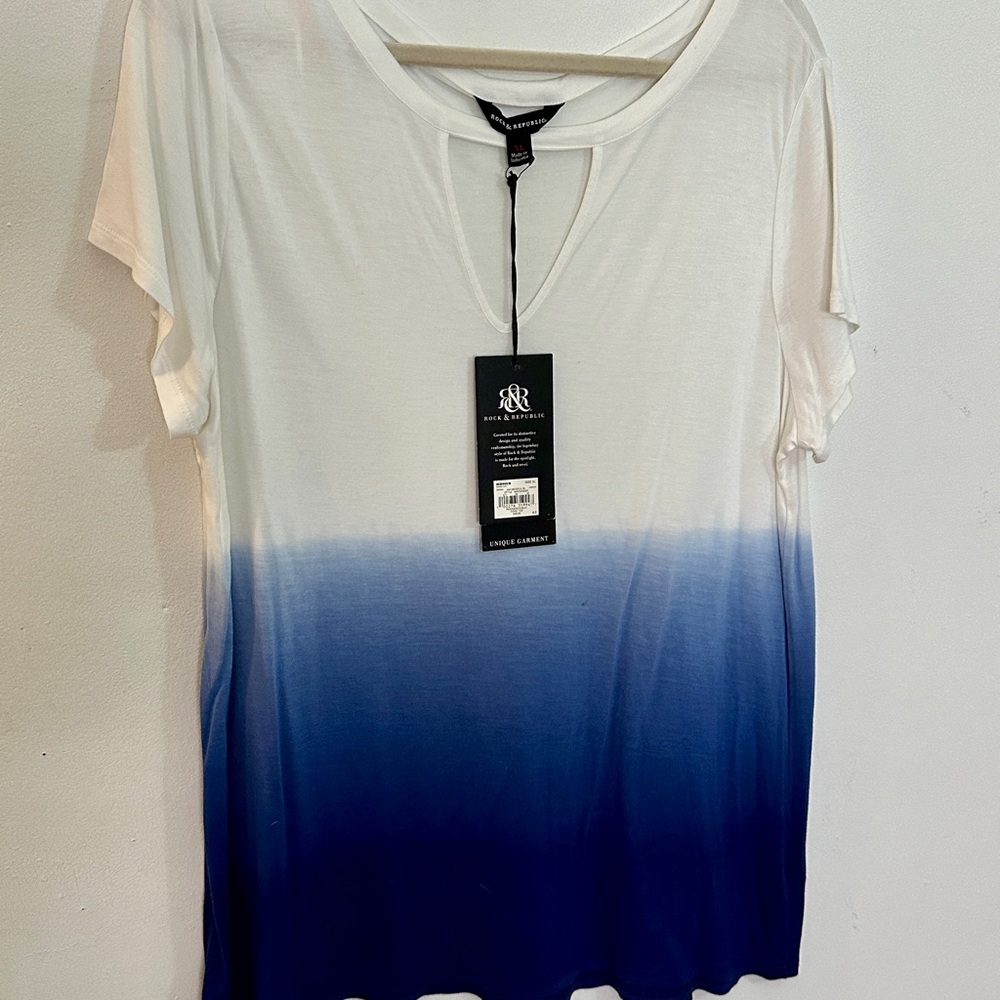 Rock & Republic White to Navy Blue Ombre Short Sleeve Tee